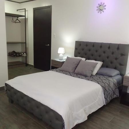 Jardines Ambato Hotell Exteriör bild