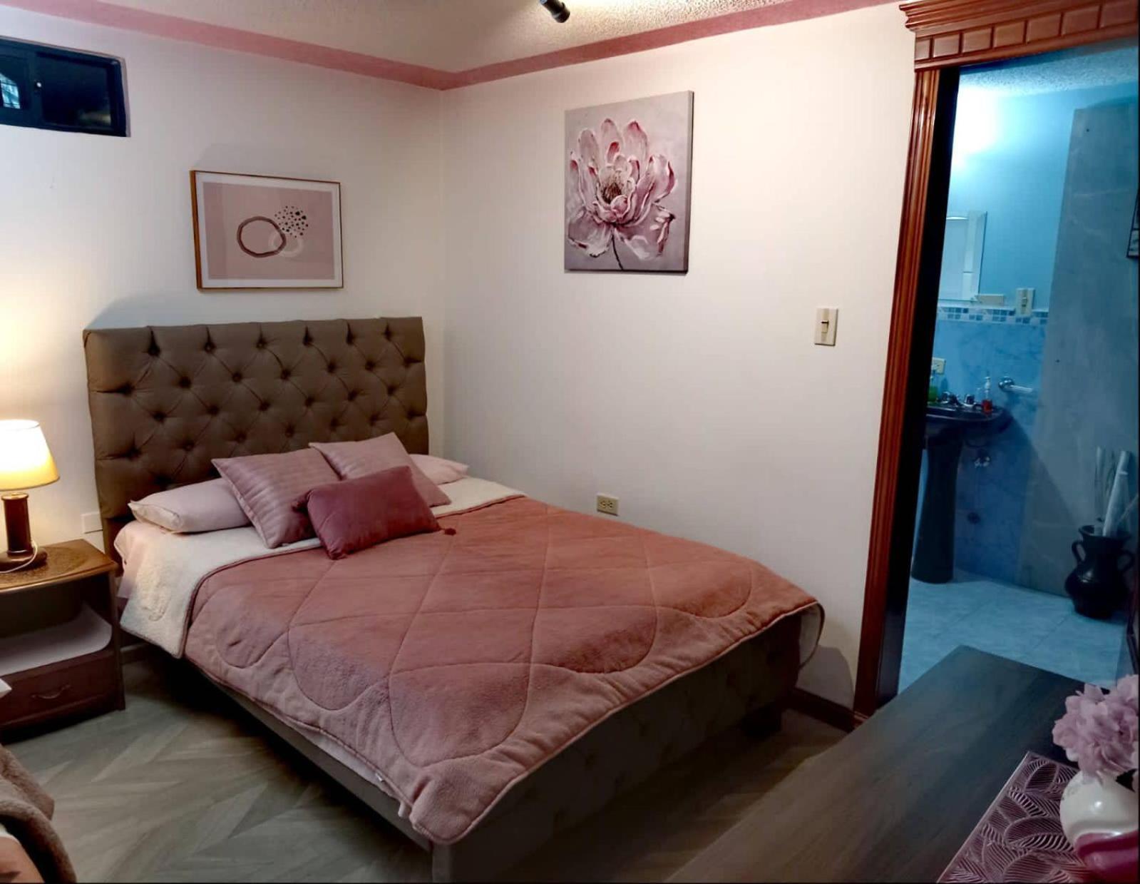 Jardines Ambato Hotell Exteriör bild